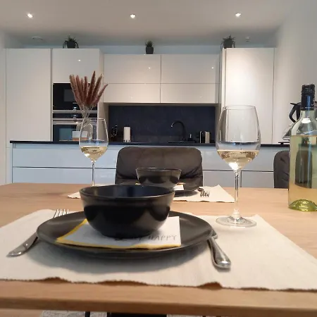 Apartman Casa Mansa - Ferienwohnung Mit Gemutlichem Garten Wolfurt