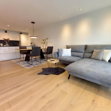 Apartman Casa Mansa - Ferienwohnung Mit Gemutlichem Garten Wolfurt