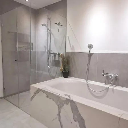 Casa Mansa - Ferienwohnung Mit Gemutlichem Garten Apartman